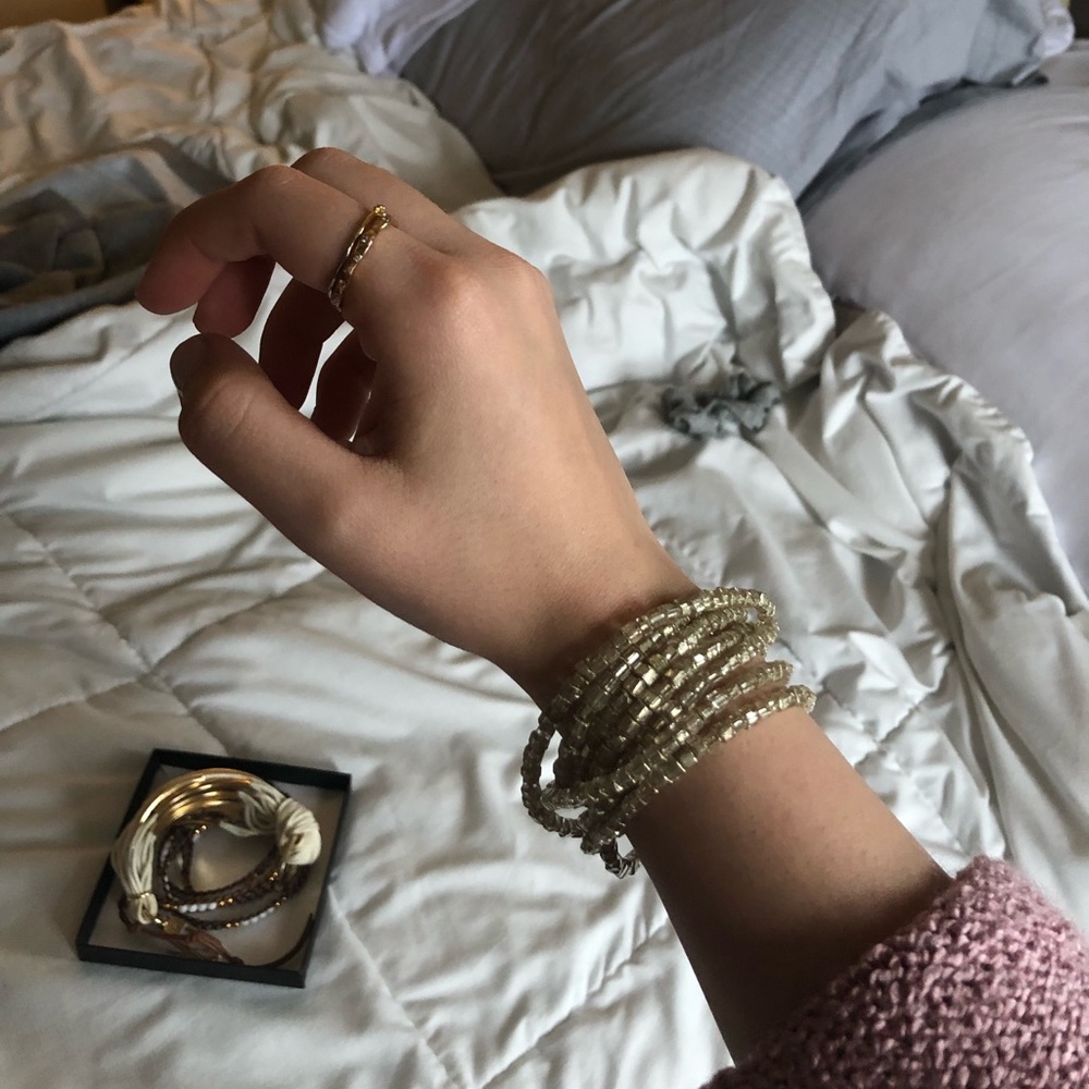 Beaded necklace/bracelet